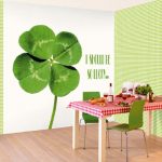 Papier peint inhabituel pour les murs de la cuisine