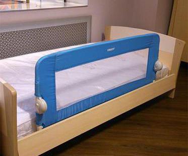 Dispositif de retenue pour enfant amovible