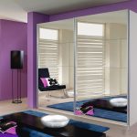 Armoire de toilette pour la chambre violette