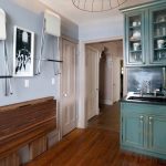 Table pliante et chaises pour une petite cuisine
