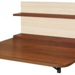 Table avec étagères