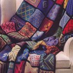 Crochet chaud au crochet de fil restant, avec une broderie intéressante