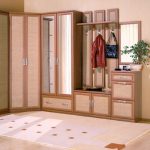 Mur modulaire pour une salle