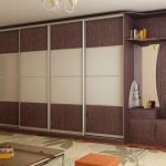 Grande et spacieuse armoire
