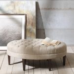 Grand pouf doux pour le couloir
