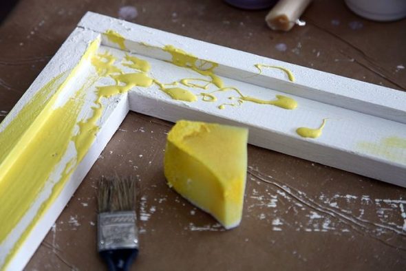 Application de peinture éponge