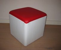 Pouf cubique prêt