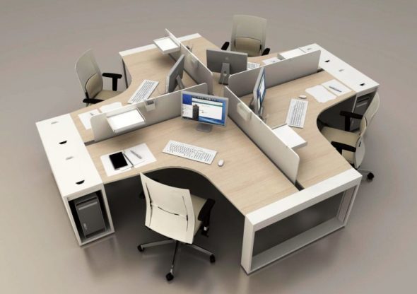 Disposition des tables de coin de bureau