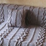 Beau couvre-lit et oreiller tricotés faites-le vous-même