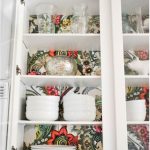 Beaux murs de façade arrière pour vitrines