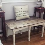 Petite table basse avec belle coloration