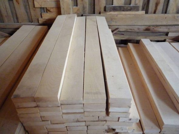 Bois pour la table