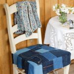 Coussin pour la chaise de vieux jeans
