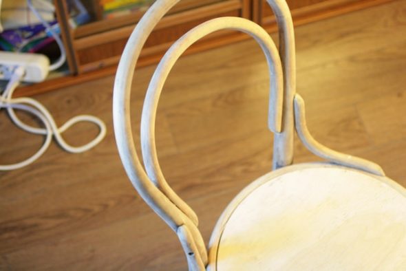 Sable la chaise entière à nouveau