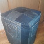 Bouteilles en plastique ottomane et vieux jeans