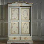 Cabinet dans la chambre faites-le vous-même