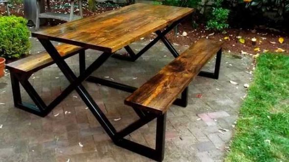 Cadre de table en métal