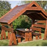 Table pour pergola faite maison