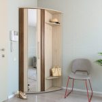 Commode et petit casier