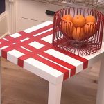 Décoration de table avec du ruban adhésif