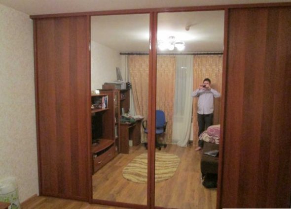Apparence d'une armoire coulissante