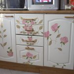 Découpage de meubles dans la cuisine