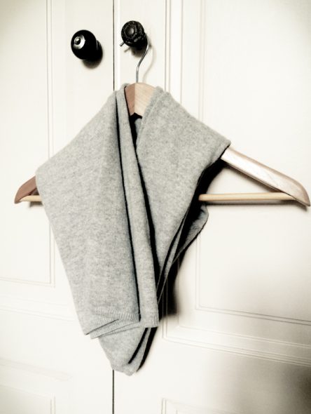 Stockage de cardigans tricotés