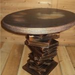Table basse ronde intéressante