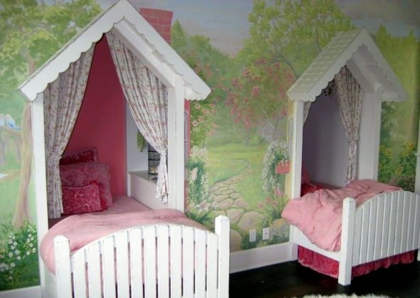Belles ouvertures dans le mur