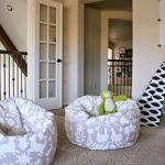 Sac de chaise pour les jeux près de la maison