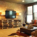 Meubles de la palette pour le salon dans le style du loft