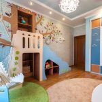 Fauteuil suspendu doux sous la forme d'un hamac pour chambre d'enfant