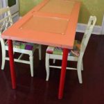 Table à manger à la porte avec vos propres mains