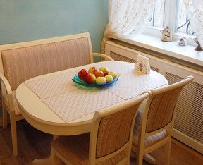 Manque de coins à la table ovale