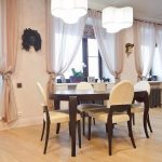 Table ovale pour la cuisine-salle à manger
