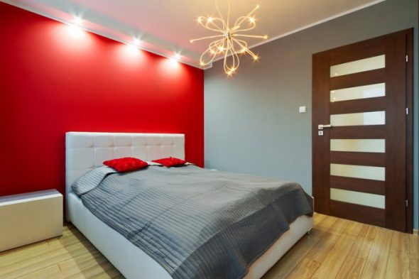Chambre dans un style minimalisme
