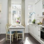 Bureau rectangulaire avec tiroir de style provençal