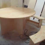 Set de table et bancs faits maison