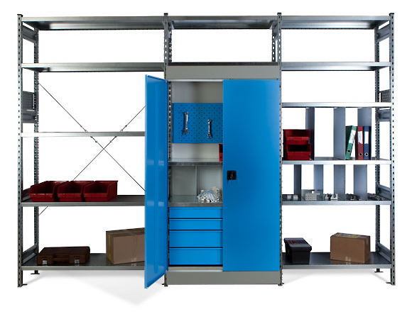 Armoire dans le garage