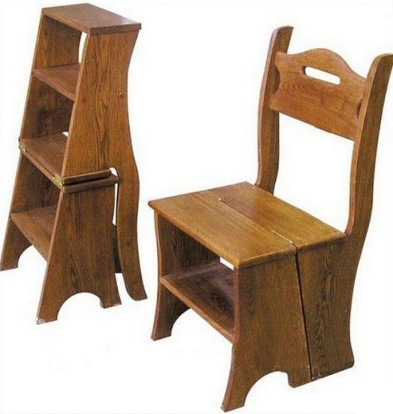 Chaise en bois - escabeau