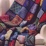 Crochet chaud au crochet de fil restant, avec une broderie intéressante