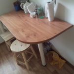 Table d'angle pour la cuisine avec leurs propres mains
