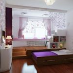 Coin pour la fille avec un ouvrier et une couchette