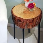 Table basse d'un journal ou une souche