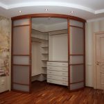 Conception d'armoire de rayon de coin