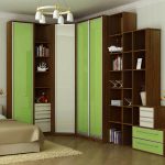 Meuble d'angle modulaire avec portes vertes