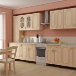 Un ensemble de meubles de cuisine aux couleurs vives