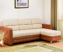 Beau et confortable canapé