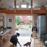 Loft créatif à l'intérieur d'une maison de campagne