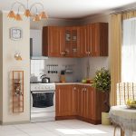 Petit meuble d'angle pour la cuisine